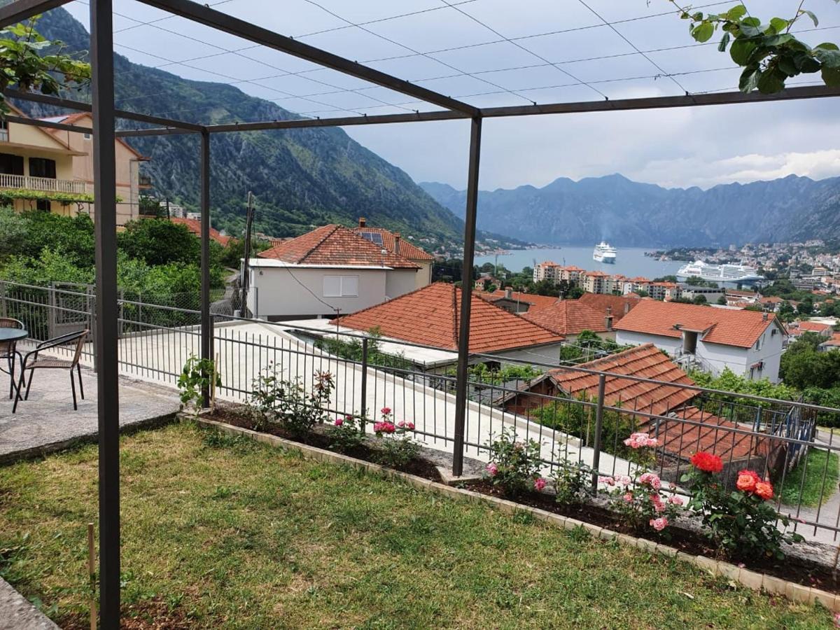 Apartment Marta Kotor Dış mekan fotoğraf