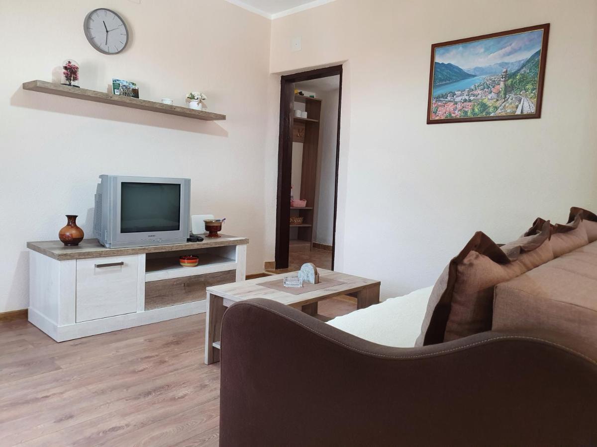 Apartment Marta Kotor Dış mekan fotoğraf